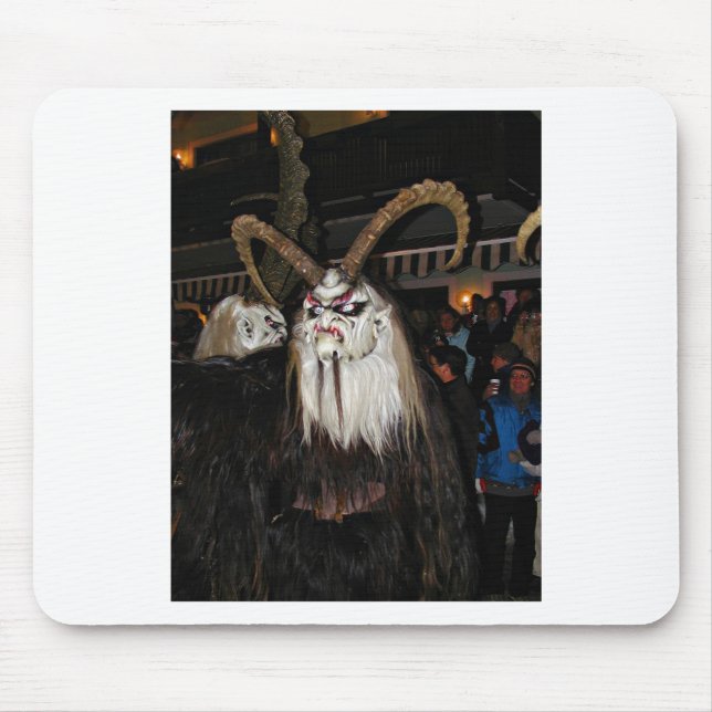 Horned Japanese Devil Mask Mousepad (Vorne)