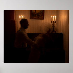 Horror Geister im Zimmer. Tanzpärchen Poster