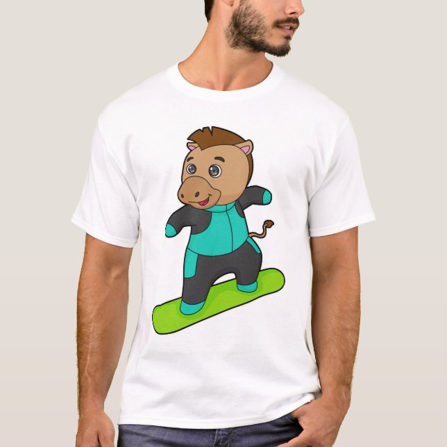Horse as Snowboarder with Snowboard T-Shirt (Vorderseite)