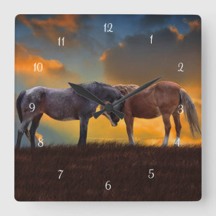 Horses Fantasy Surreal Sunrise Palomino Roan Quadratische Wanduhr