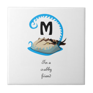 Horseshoe Crab Playing in der Water Monogram Fliese
