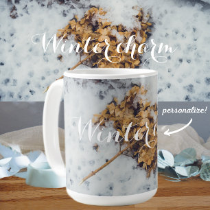 Hortensia-Blume auf dem Schnee Kaffeetasse