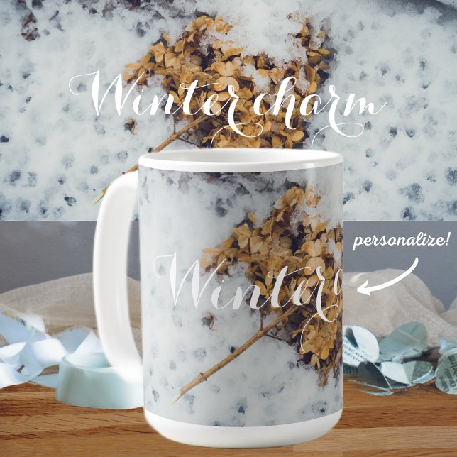 Hortensia-Blume auf dem Schnee Kaffeetasse (Von Creator hochgeladen)