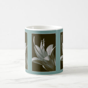 Hosta Flower Vintage Sepia Fotografie Grayish Teal Kaffeetasse