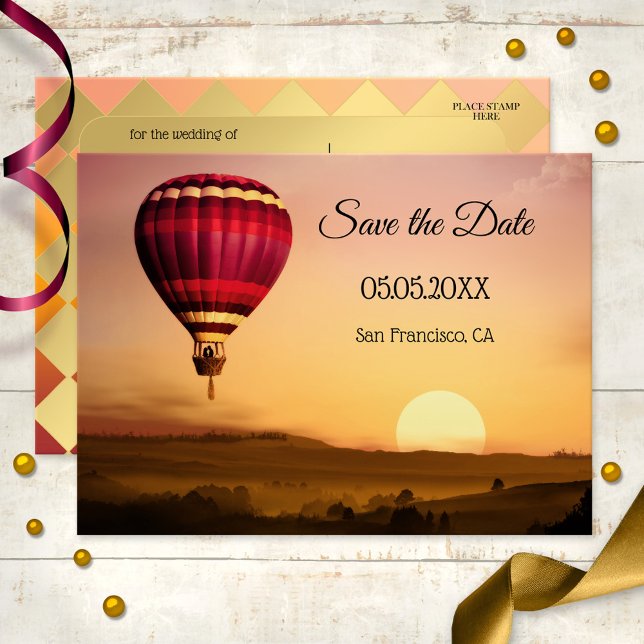 Hot Air Ballon Sunset Save the Date Postkarte (A lovely romantic Save the Date postcard showing a hot air balloon over a dreamy landscape at sunset)