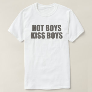 Hot Boys Kiss Boys   LGBTQ+-Preisangabe   Doja T-Shirt