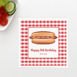 Hot Dog auf Red Gingham Pattern Happy Birthday Serviette