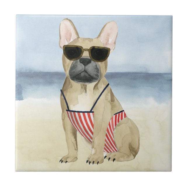Hot Dog | Welpe in Sonnenbrille am Strand Fliese (Vorderseite)