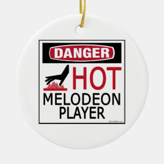 Hot Melodeon Player Keramik Ornament