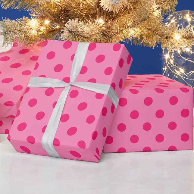 Hot Pink auf rosa Polka Dots Design Geschenkpapier (Von Creator hochgeladen)