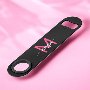 Hot Pink Black Modern Script Name Girl Monogram Speed Flaschenöffner