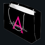 Hot Pink Black Script Name der Girl Monogram Große Geschenktüte<br><div class="desc">Schwarz und Heiß rosa Einfache Skriptmonogramm Name Geschenktasche. Das macht den perfekten 16 Geburtstag,  Hochzeit,  Brautparty,  Jubiläum,  Babydusche oder Junggeselinnen-Abschied Geschenktasche für jemanden,  der Lieben glamourösen Luxus und schicke Stile.</div>