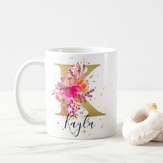 Hot Pink Bright Floral Letter K Monogramm Kaffeetasse (Mit Donut)