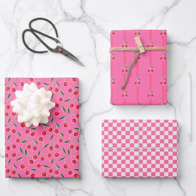 Hot Pink Funky Retro Berry Cherry und Schachbretts Geschenkpapier Set (Vorderseite)
