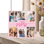 Hot Pink Sisters 6 Foto Collage Keepake Geschenk Fotoplatte<br><div class="desc">Feiern Sie die Schwesternschaft mit der Sisters 6 Foto Collage Keepake Geschenkplatte. Diese personalisierte Tafel besticht durch eine wunderschön gestaltete Collage aus sechs hochgeschätzten Fotos, die unvergessliche Momente vereint. Es ist aus hochwertigen Materialien gefertigt und eignet sich ideal für die Darstellung auf einem Schreibtisch, Regal oder Wand. Das herzliche Design...</div>