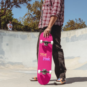 Hot Pink Skateboard mit Namen