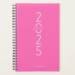 Hot Pink Vertikal Modernes Jahr Planer