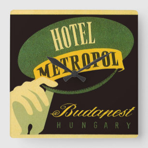 Hotel Metropol Budapest Ungarn Gepäckträgerhut Quadratische Wanduhr