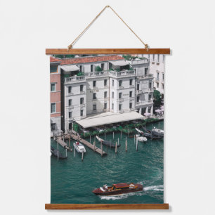 Hotel St. Regis - Venice (2024) Wandteppich Mit Holzrahmen