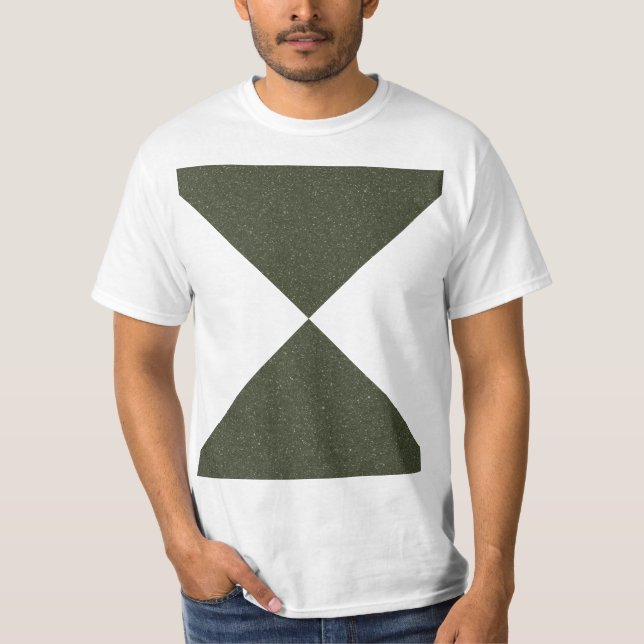 Hourglass Moss Green Textured T-Shirt (Vorderseite)