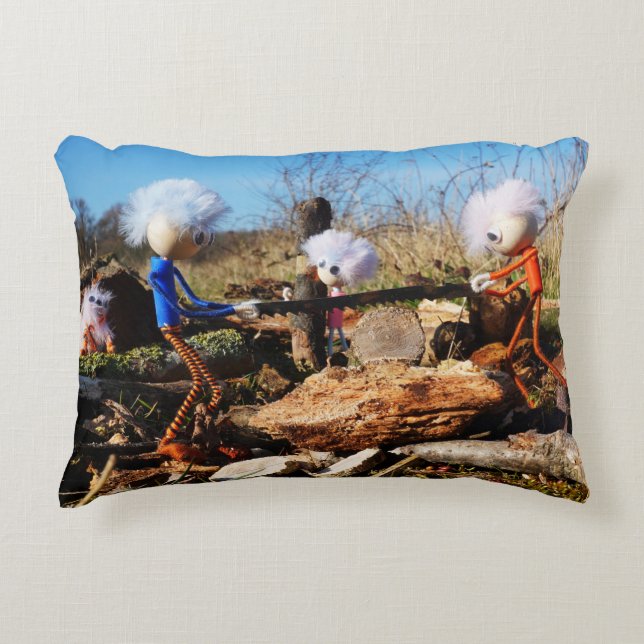 Houtzagerij van de Fubby's. Dekokissen (Vorderseite)