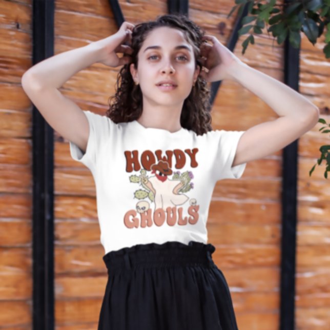 Howdy Ghouls Retro Funny Halloween Cowboy Ghost T-Shirt (Von Creator hochgeladen)