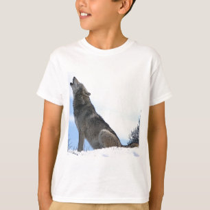 Howling Wolf im Schnee T-Shirt