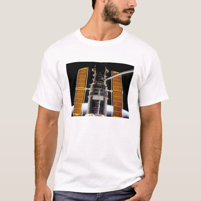 Hubble-Teleskop T-Shirt (Vorderseite)