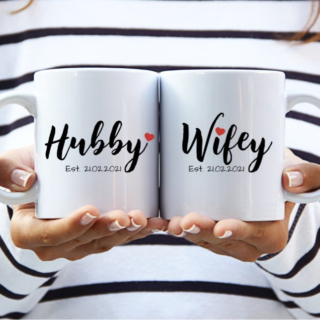 Hubby & Wifey Couple Tasse (Personalize Hubby) (Von Creator hochgeladen)
