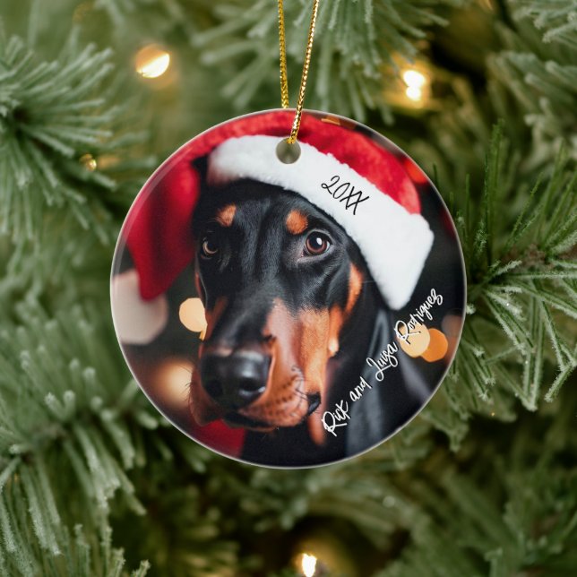 Hübsch Black und Tan Doberman mit Weihnachtsmannmü Keramik Ornament (Baum)