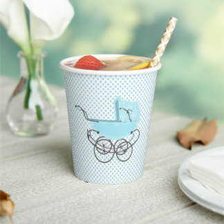 Hübsch Blue Baby Buggy und Polka Dots Pappbecher