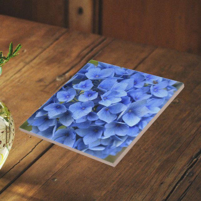 Hübsch Blue Hydrangea Bloom Floral Fliese (In Situ)