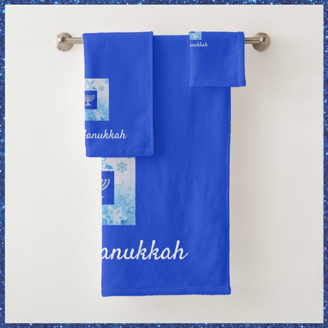 Hübsch Blue Menorah Hanukkah Badhandtuch Set (Von Creator hochgeladen)