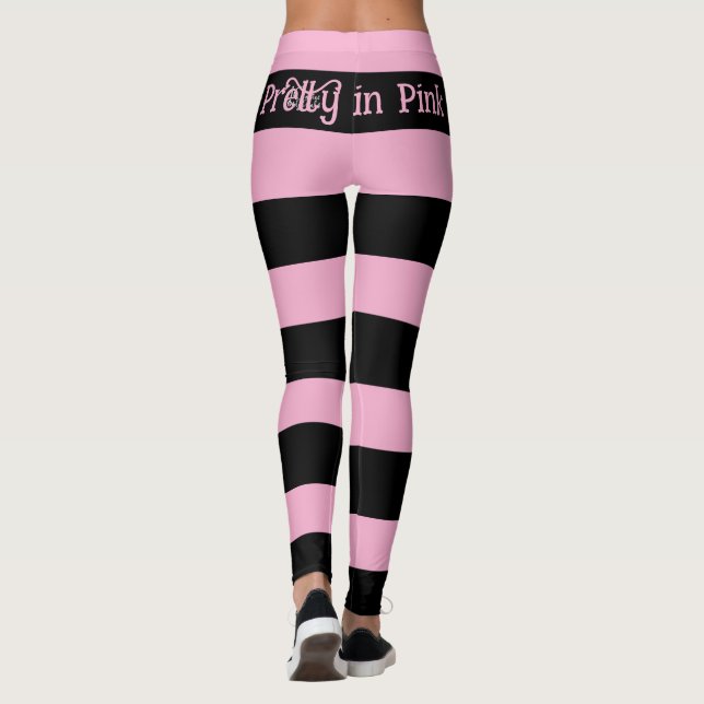 Hübsch in rosa Leggings (Rückseite)