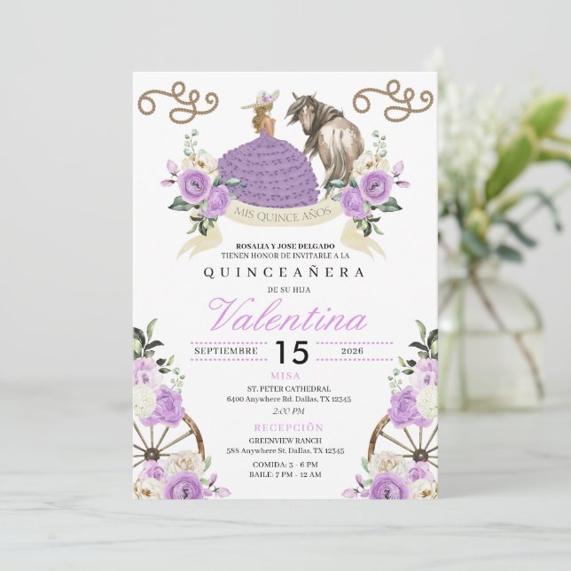 Hübsch Lavender Cowgirl Western Quinceañera Einladung (Stehend Vorderseite)