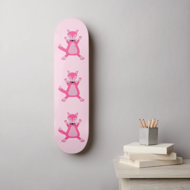 Hübsch Pink Baby Fox Skateboard (Wandkunst)