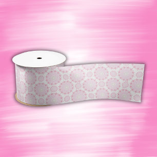 Hübsch rosa Mandala auf Weiß Satinband