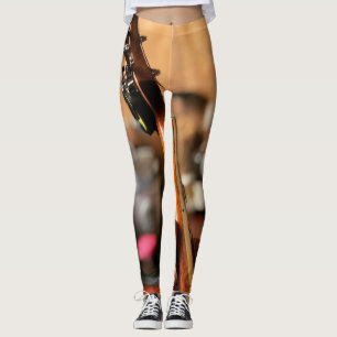 Hübsche akustische Gitarre Leggings
