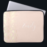 Hübsche Ananas aus Kupfer, Rose aus Gold und Rosa Laptopschutzhülle<br><div class="desc">Elegante und moderne Imitate Rose Gold Ananas.</div>