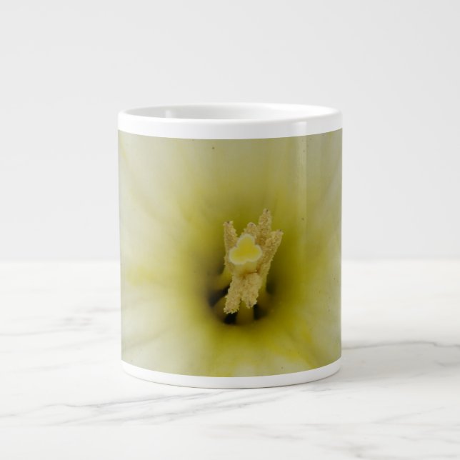 Hübsche blasse affodische Tasse (Vorderseite)