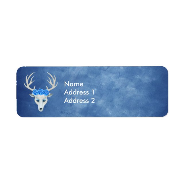 Hübsche blaue Augen, die Rose tragen (Vorne)