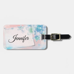 Hübsche blaue Blumen im rosa Hintergrund Gepäckanhänger