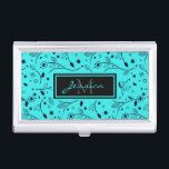 Hübsche Blauer Blume Personalisiert Visitenkarten Dose<br><div class="desc">Hübsches Auge,  hellblaue florale gemusterte personalisierte Visitenkarte Gehäuse.</div>