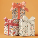 Hübsche Blumengärten Geschenkpapier Set<br><div class="desc">Dieses Design kann durch Auswahl der Option Design bearbeiten personalisiert werden. Sie können auch auf andere Gegenstände übertragen. Kontaktieren Sie mich unter colorflowcreations@gmail.com oder nutzen Sie die Chat-Option oben auf der Seite, wenn Sie dieses Design auf einem anderen Produkt haben möchten oder Hilfe bei diesem Design benötigen. Ich kann bei...</div>