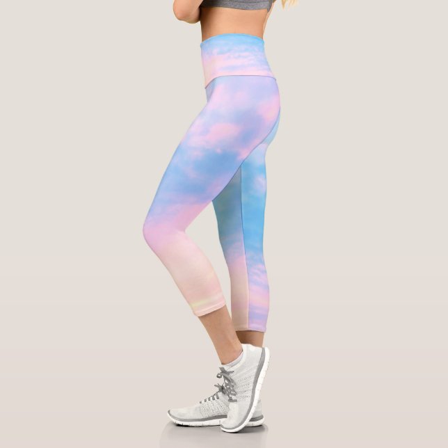 Hübsche Cotton Candy Beach Skies Fitness Capri Leggings (Links)