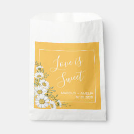 Hübsche Daffodil Yellow & White Daisies Wedding Geschenktütchen