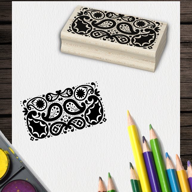 Hübsche Extravagante Paisley-Muster-Blume Abtropfe Gummistempel (Abstract paisley design with tear drops, scalloped edges and flowers on craft rubber stamp.)