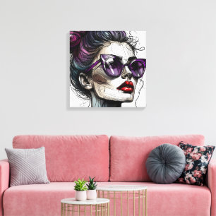 Hübsche Frau mit Sonnenbrille und lila Lippenstift Leinwanddruck