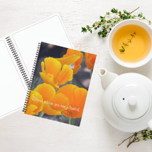 Hübsche kalifornische Poppies mit Zitatskizze Notizbuch