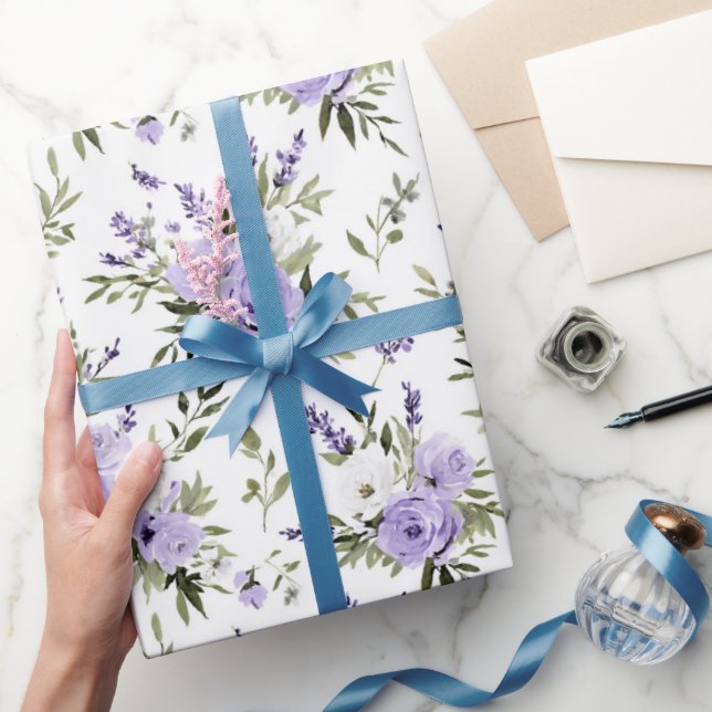 Hübsche Lavendel Blumen Brautparty Geschenkpapier (Schenken)